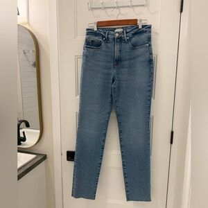 Classic High-Rise Women’s Jeans - Light Blue